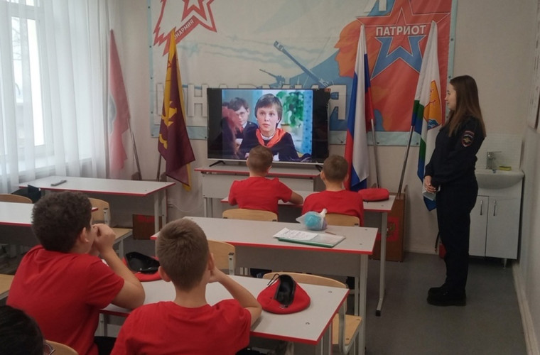 Обучение юнармейцев.